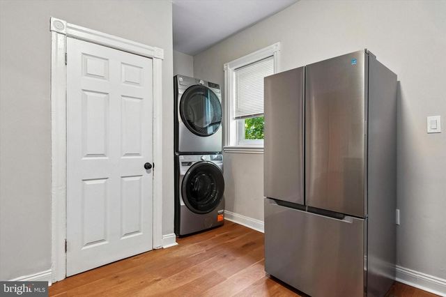 909 LINDLEY AVE, Philadelphia, PA 19141