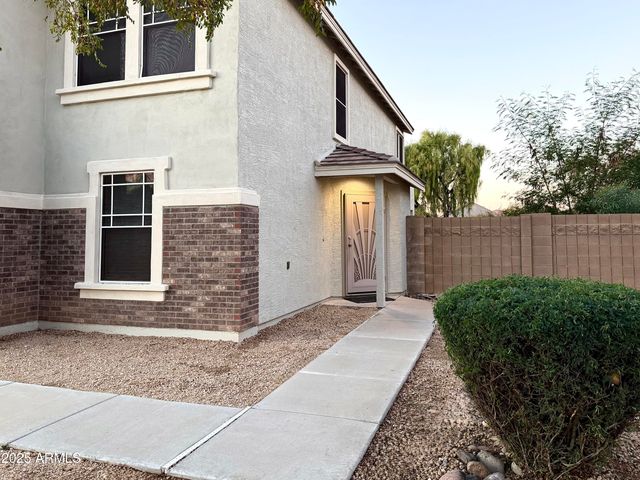 7266 W GARDENIA Avenue, Glendale, AZ 85303