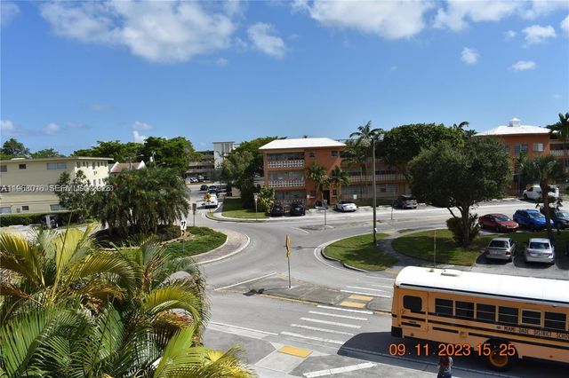 1885 NE 121st St 23, North Miami, FL 33181