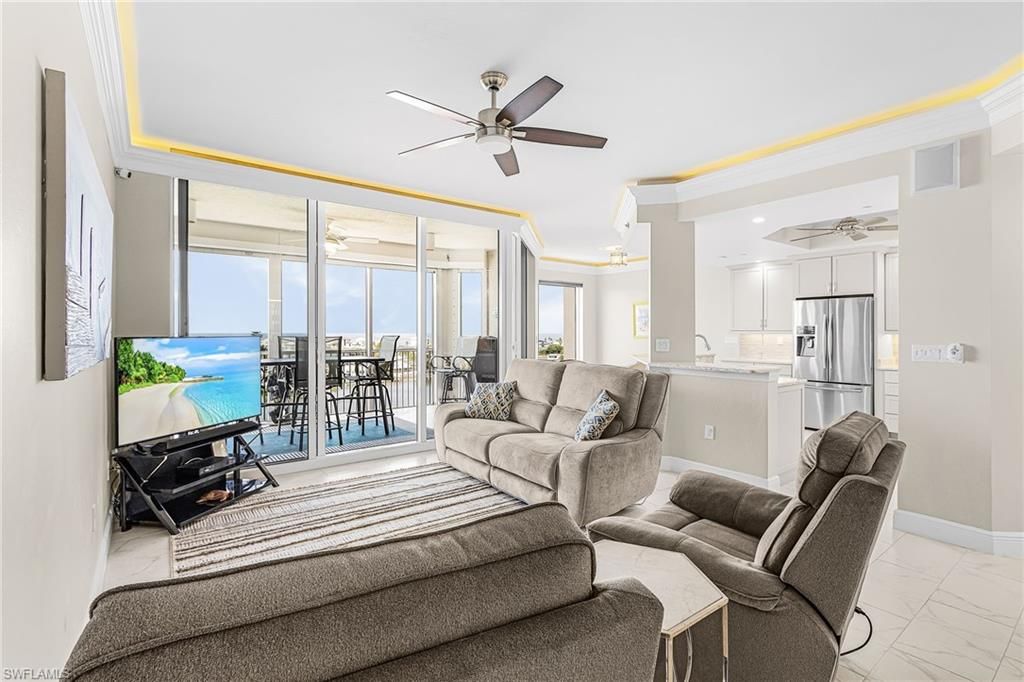 4192 Bay Beach LN 875, FORT MYERS BEACH, FL 33931 — photo 4