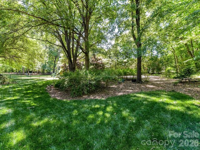 1531 Hansom Lane NW, Concord, NC 28027