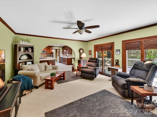 1531 Hansom Lane NW, Concord, NC 28027