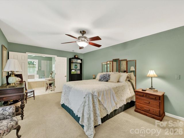 1531 Hansom Lane NW, Concord, NC 28027