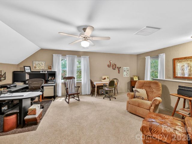 1531 Hansom Lane NW, Concord, NC 28027