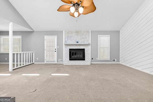 400 Benjamin Circle, Fayetteville, GA 30214