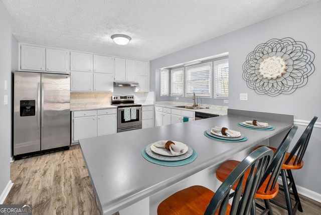 400 Benjamin Circle, Fayetteville, GA 30214