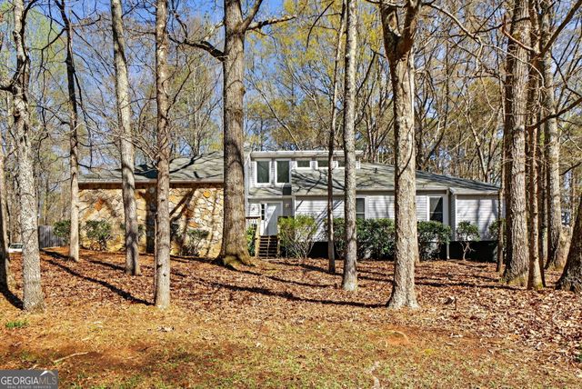 400 Benjamin Circle, Fayetteville, GA 30214