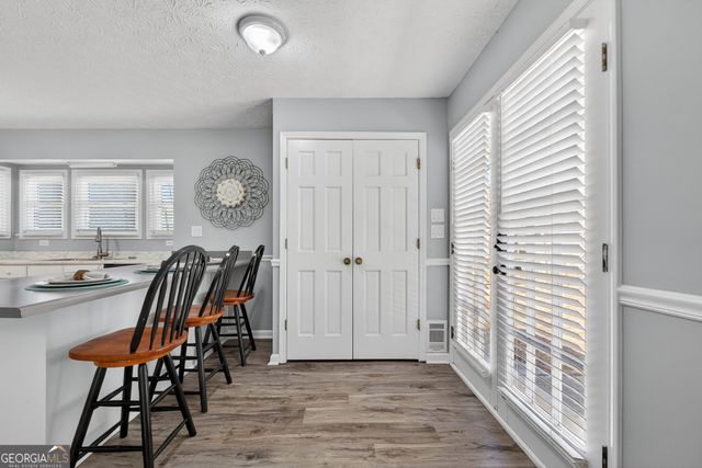 400 Benjamin Circle, Fayetteville, GA 30214