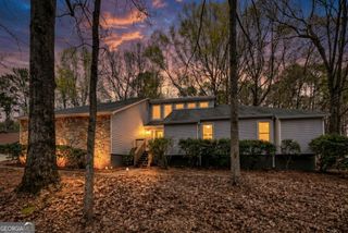 400 Benjamin Circle, Fayetteville, GA 30214