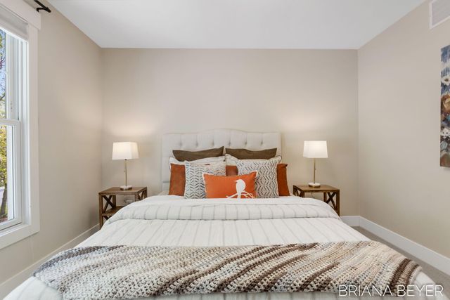 1003 Maplewood Court, Holland, MI 49423