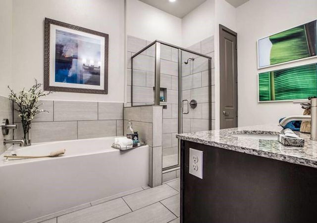 935 N Wilcrest 3017, Houston, TX 77079