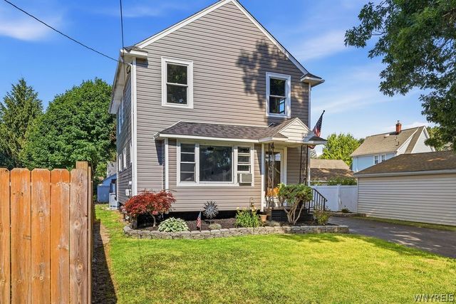 620 86th Street, Niagara Falls, NY 14304
