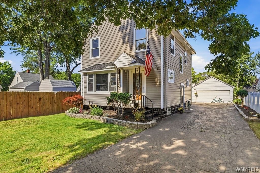 620 86th Street, Niagara Falls, NY 14304