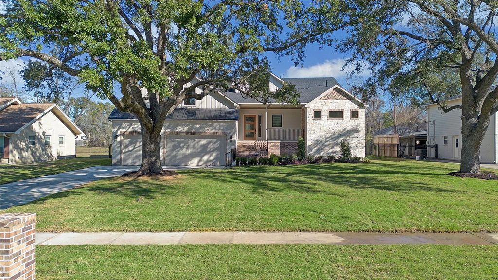 15418 Jersey Drive, Jersey Village, TX 77040