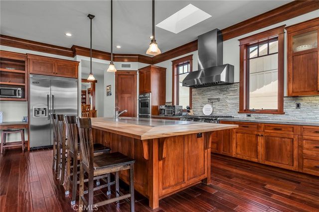 112 Via La Circula, Redondo Beach, CA 90277