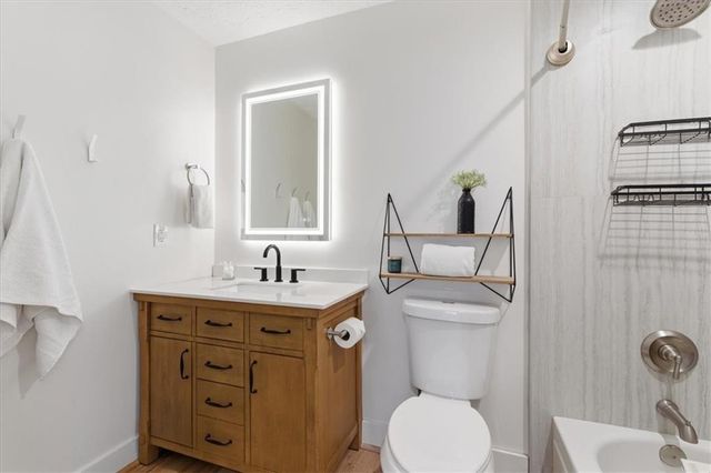 708 Parkaire Crossing, Marietta, GA 30068