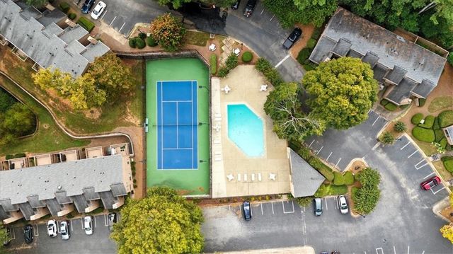 708 Parkaire Crossing, Marietta, GA 30068