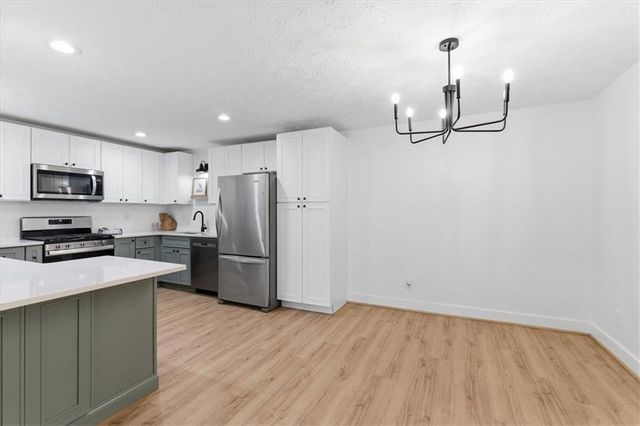 708 Parkaire Crossing, Marietta, GA 30068