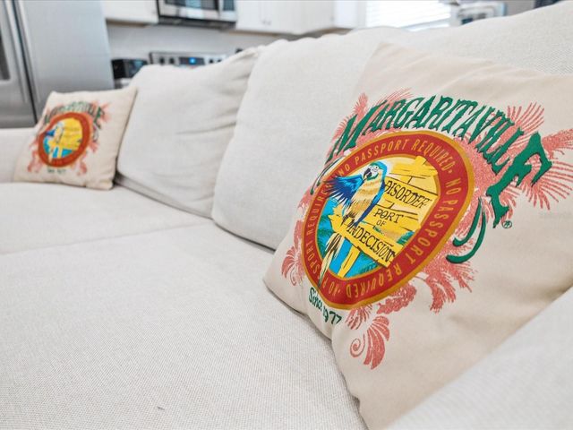 8092 KNEE DEEP ROAD, Kissimmee, FL 34747