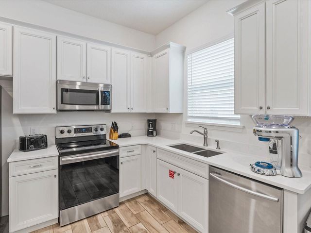 8092 KNEE DEEP ROAD, Kissimmee, FL 34747