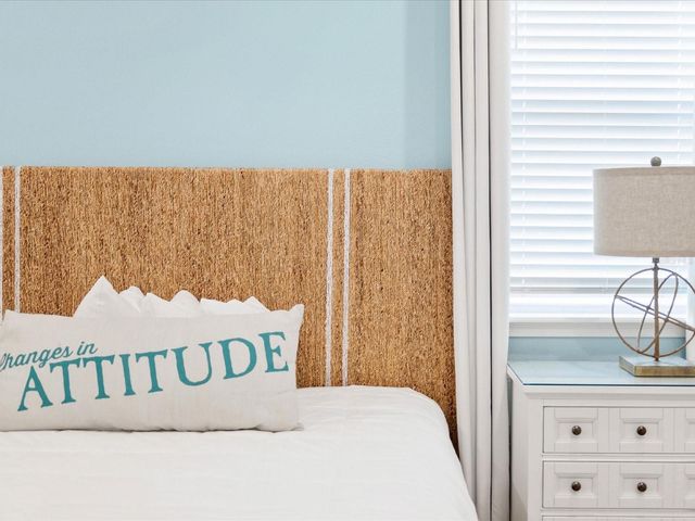 8092 KNEE DEEP ROAD, Kissimmee, FL 34747