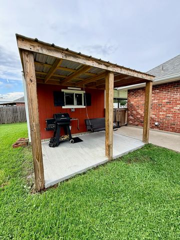 159 Gabriel St, Houma, LA 70364