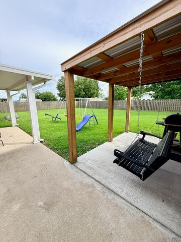159 Gabriel St, Houma, LA 70364