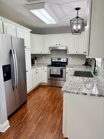 159 Gabriel St, Houma, LA 70364