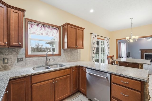 661 Willow Point Court, Troy, OH 45373