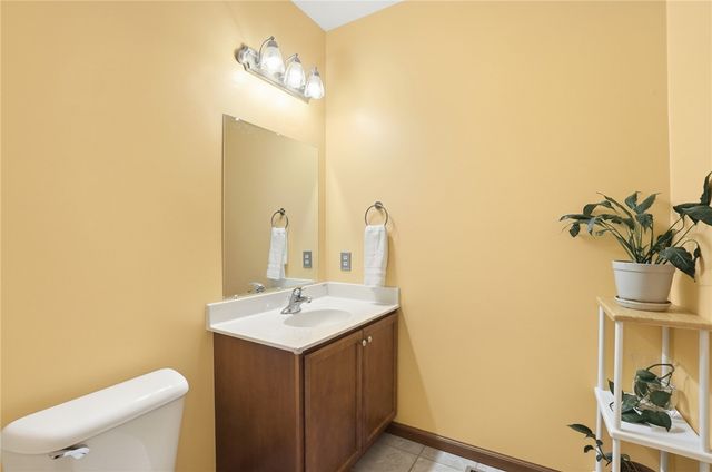 661 Willow Point Court, Troy, OH 45373