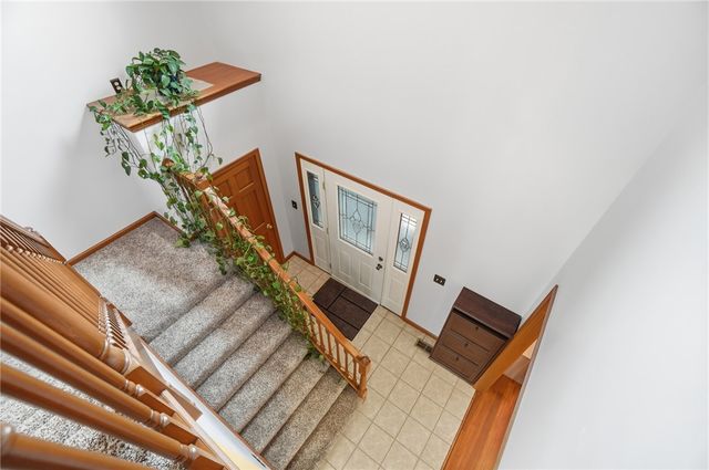 661 Willow Point Court, Troy, OH 45373