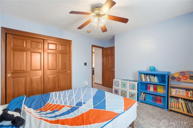 661 Willow Point Court, Troy, OH 45373