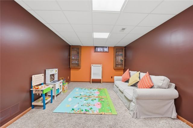 661 Willow Point Court, Troy, OH 45373