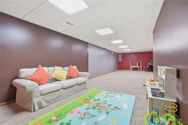 661 Willow Point Court, Troy, OH 45373