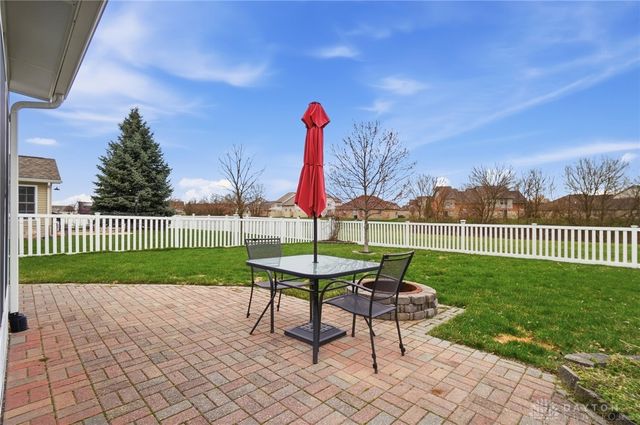 661 Willow Point Court, Troy, OH 45373