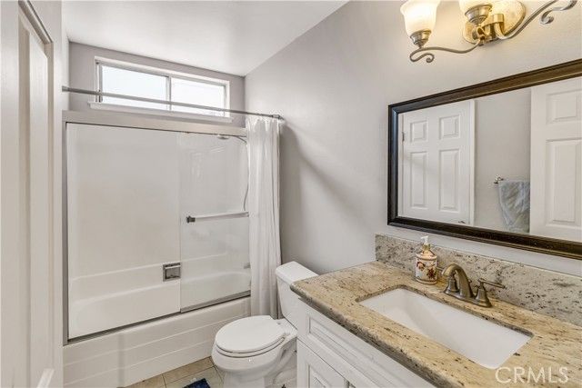 28935 De La Luna, Mission Viejo, CA 92692