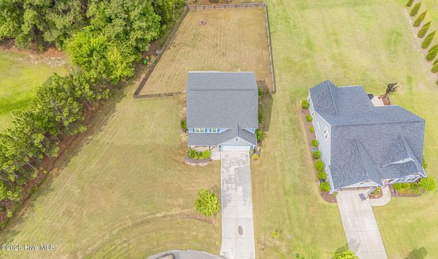 654 Cromwell Court, Carthage, NC 28327