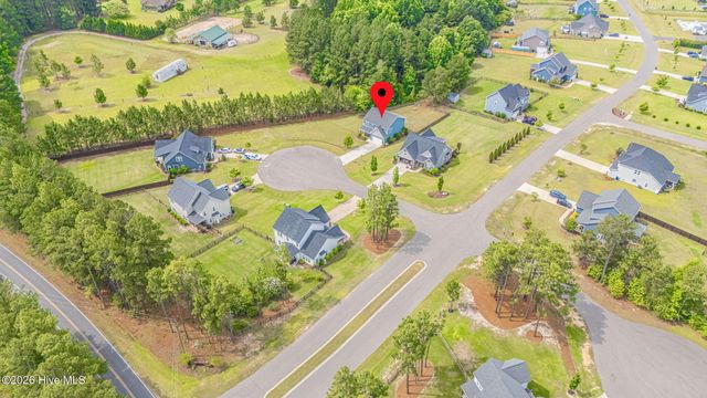 654 Cromwell Court, Carthage, NC 28327