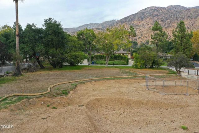 1808 E Altadena, Altadena, CA 91001