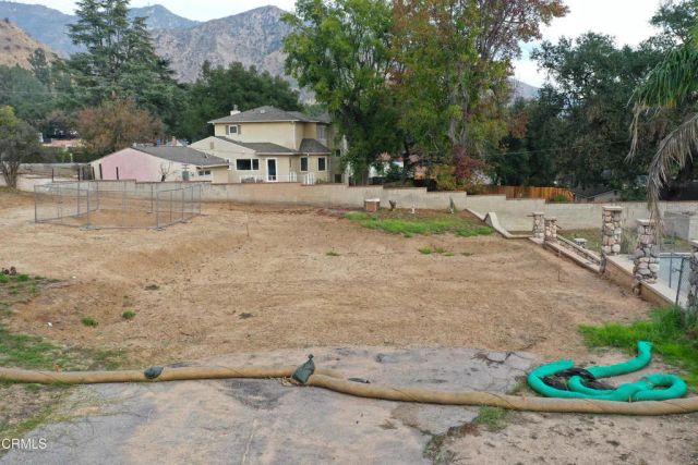1808 E Altadena, Altadena, CA 91001