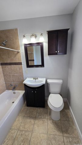 261 Claremont, San Antonio, TX 78209