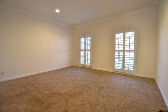 1402 Mary Lee Lane, Longview, TX 75601