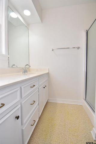 1402 Mary Lee Lane, Longview, TX 75601