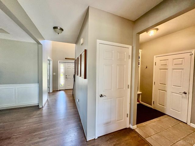 1579 Meadow View Lane, Turtle Creek Twp, OH 45036