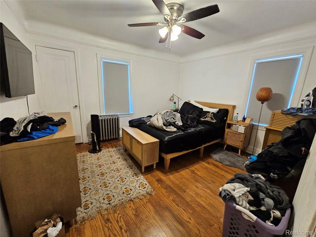 17371 Pennington Drive, Detroit, MI 48221