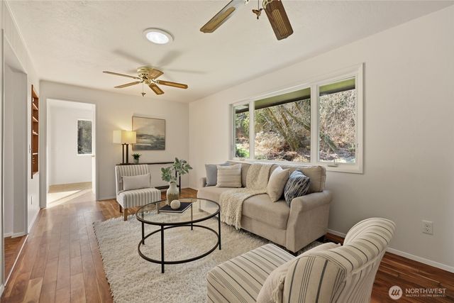 4622 Sleater Kinney Road NE, Olympia, WA 98506