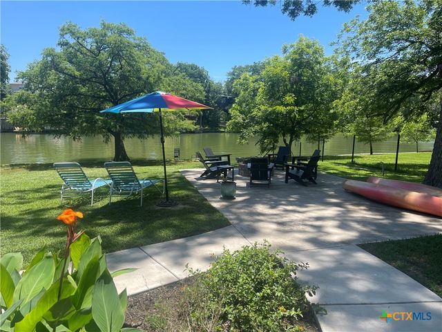 279 Waltons Way, Seguin, TX 78155