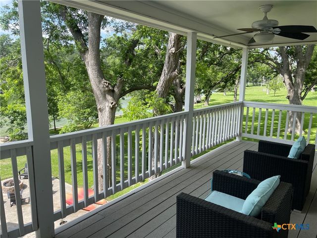 279 Waltons Way, Seguin, TX 78155