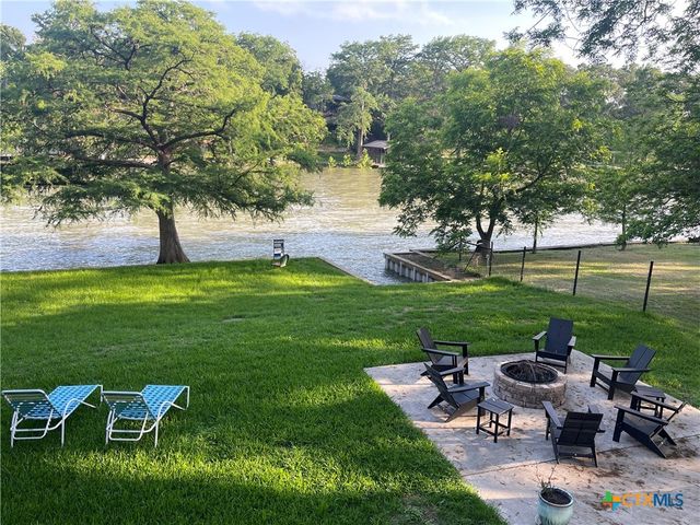 279 Waltons Way, Seguin, TX 78155