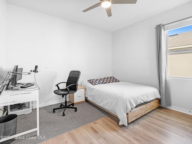 1422 Savoy Lane, Sanford, FL 32771